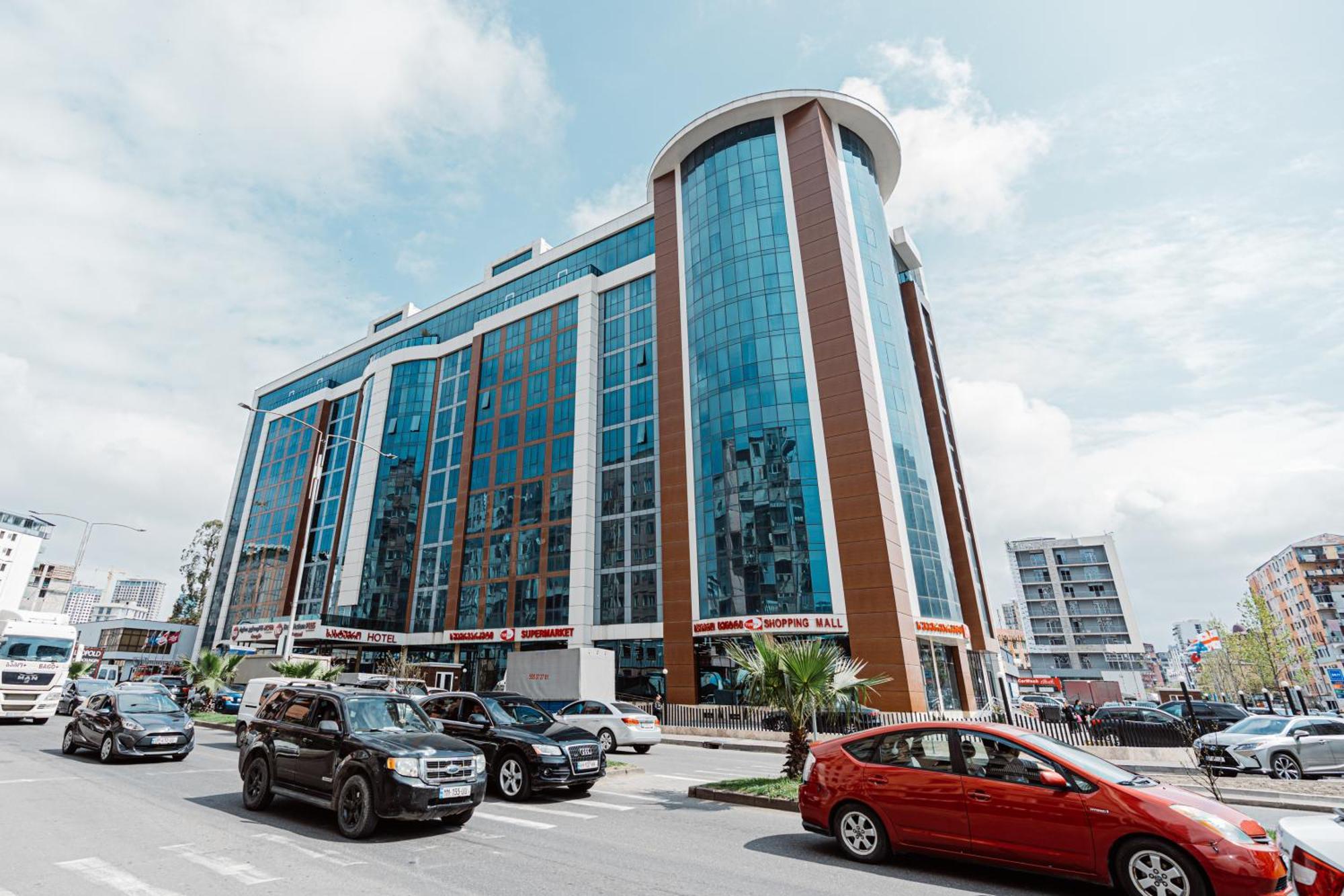 Best Western Plus Batumi Exteriör bild